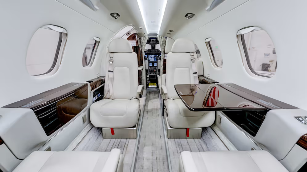 Phenom 300